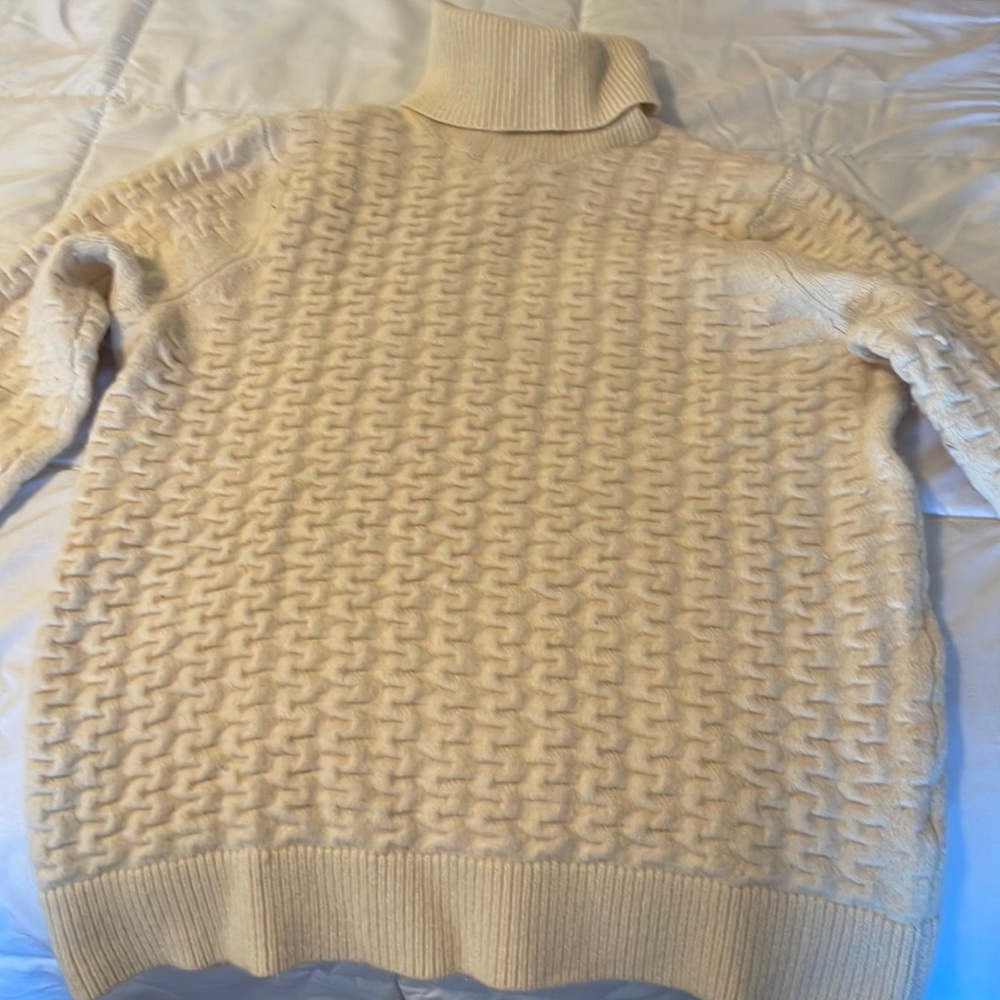 Topman cream turtleneck sweater unisex Sz M